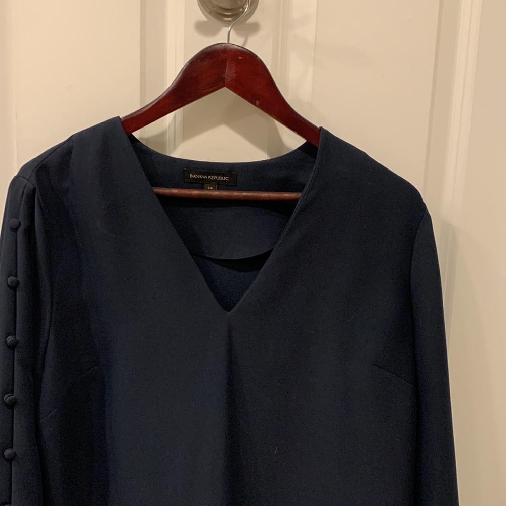 Banana Republic navy blue V neck dress size 14